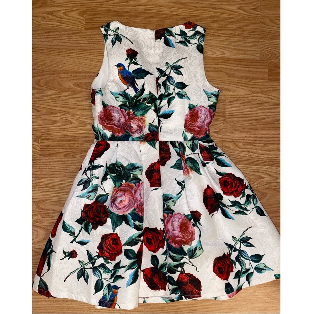 Forever 21 Spring Dress - Picture 3 of 3